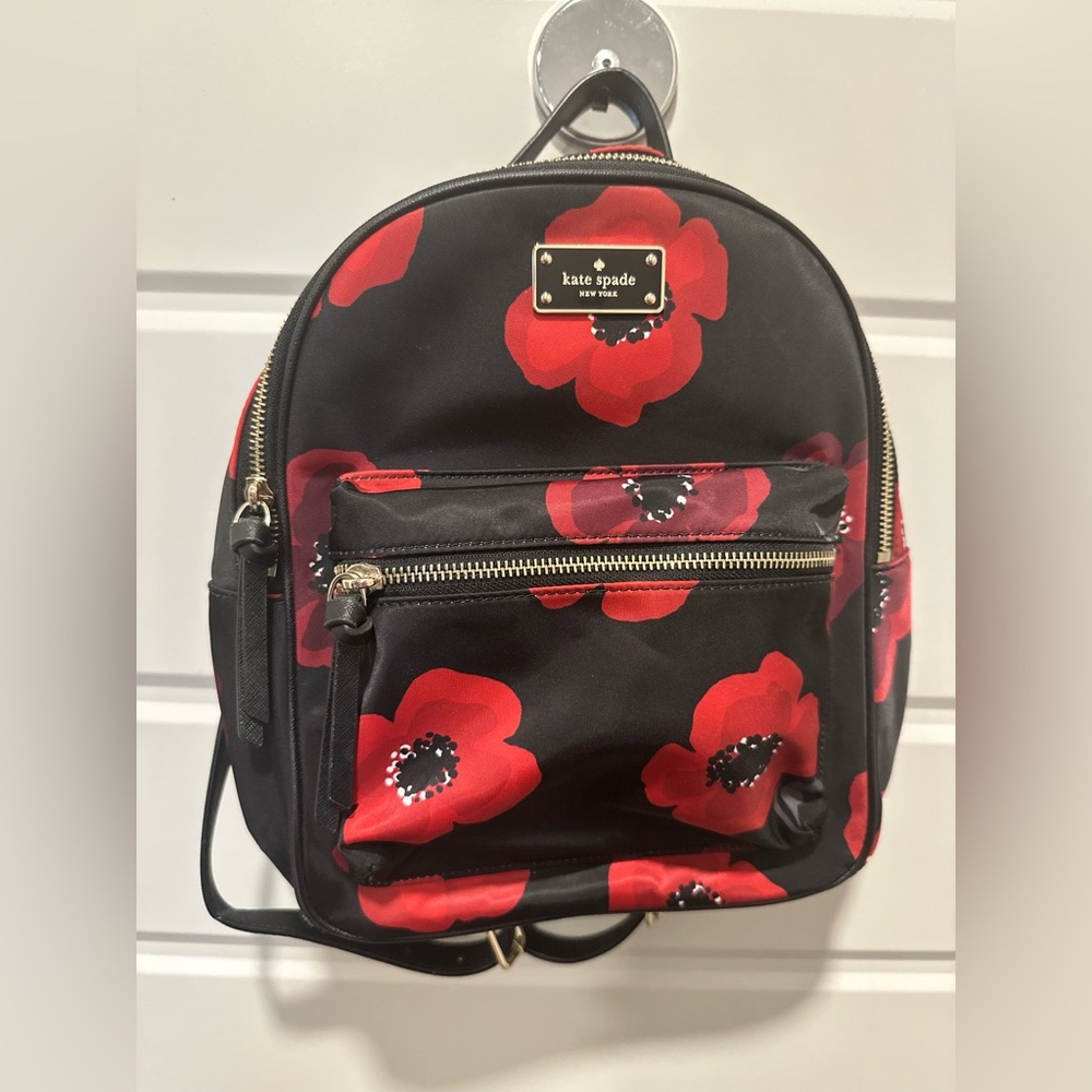 Kate Spade Wilson Road Poppy Small Bradley